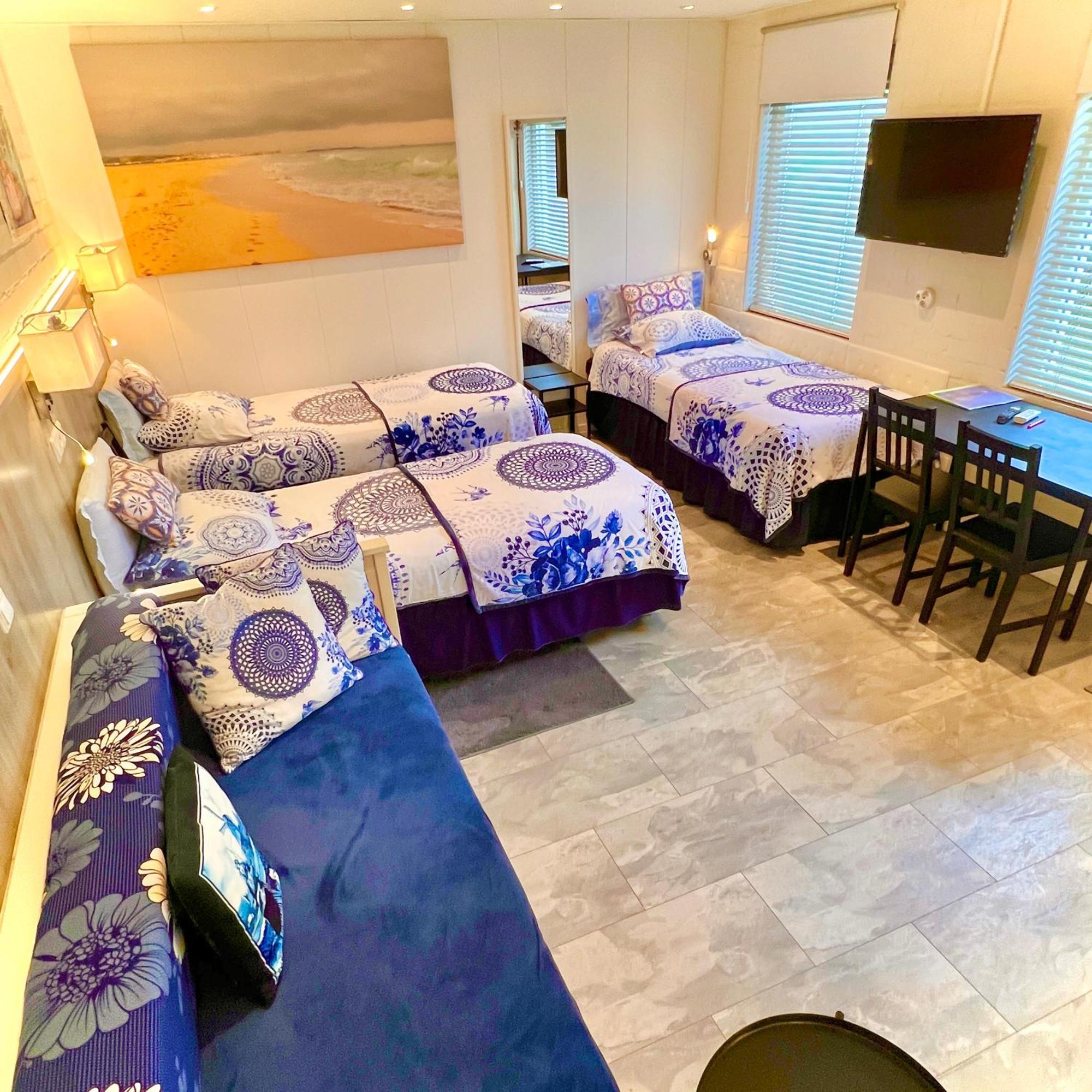 Sint-Oedenrode Rooi Bij De Knoptoren B&B المظهر الخارجي الصورة